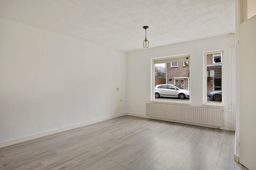 Photo 7 of Drielstraat 38