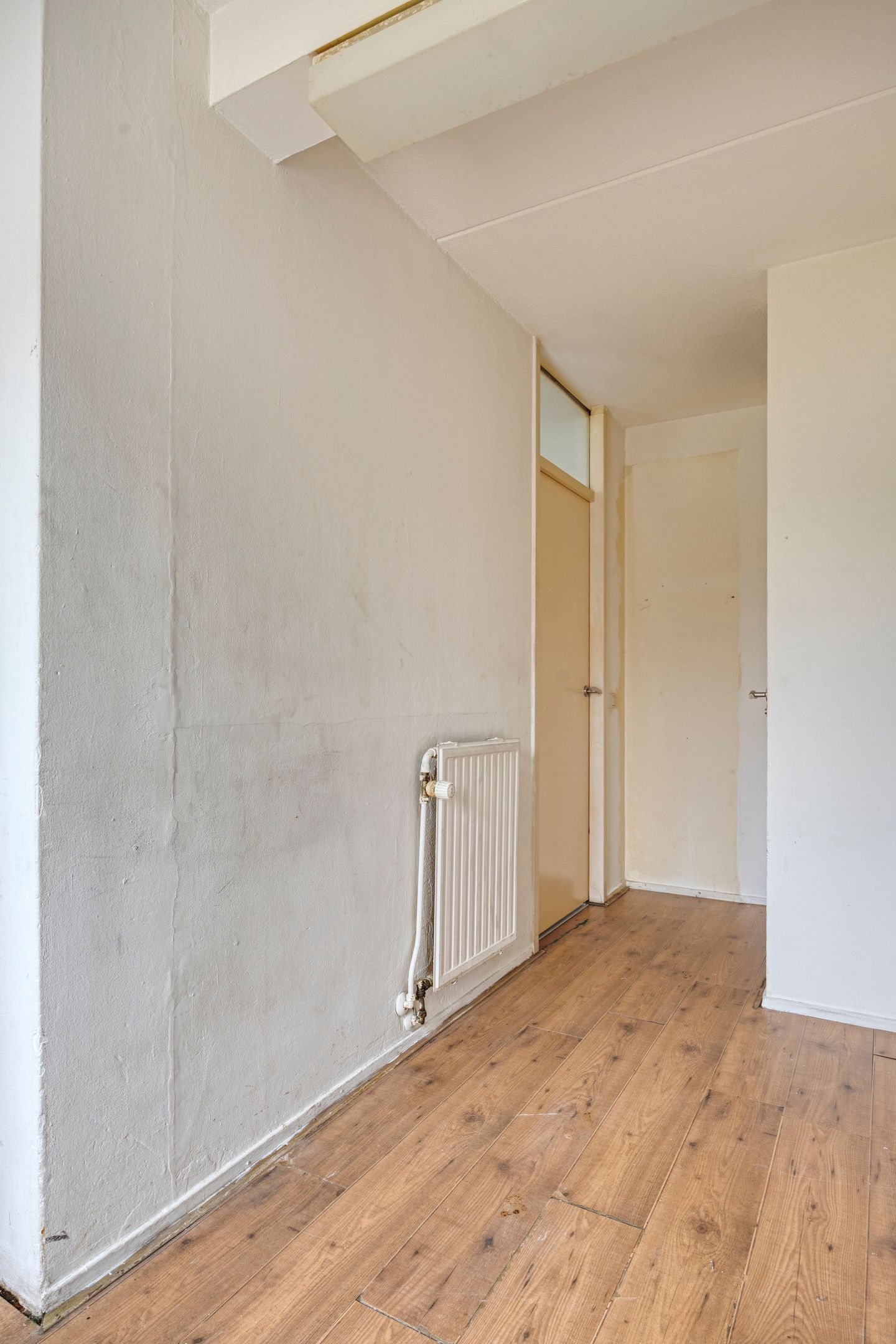 Photo 10 of Drielstraat 38