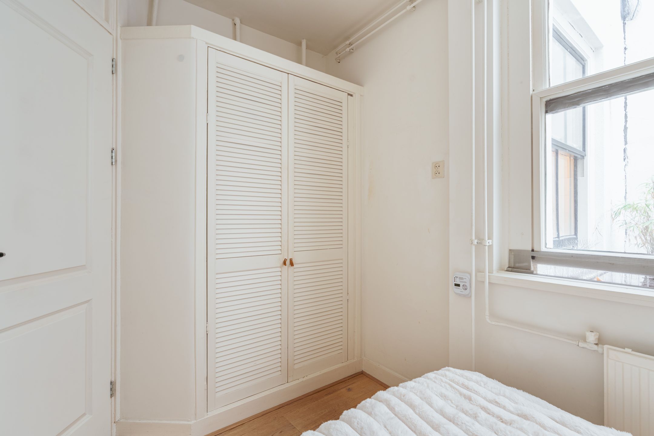 Photo 15 of Buiten Brouwersstraat 6-1