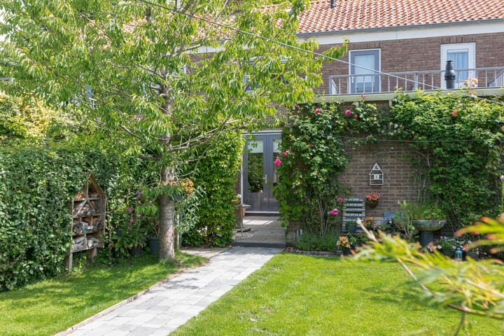 Foto 21 van Tsjerkebuorren 20