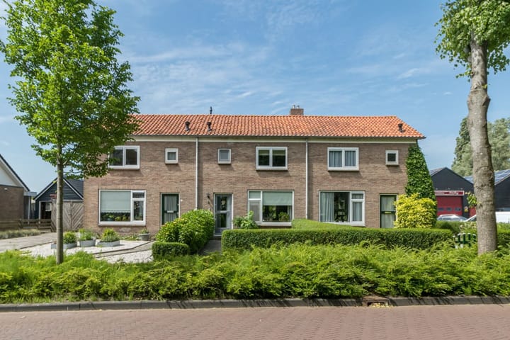 Foto 23 van Tsjerkebuorren 20