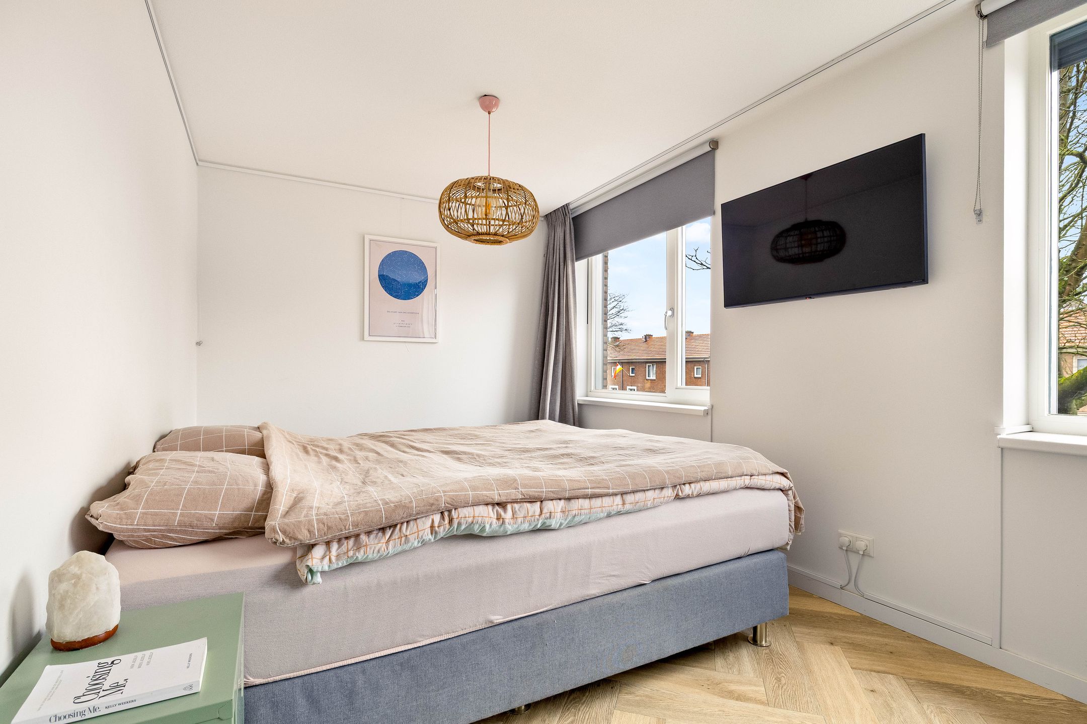 Photo 21 of Pater van den Elsenstraat 6-A