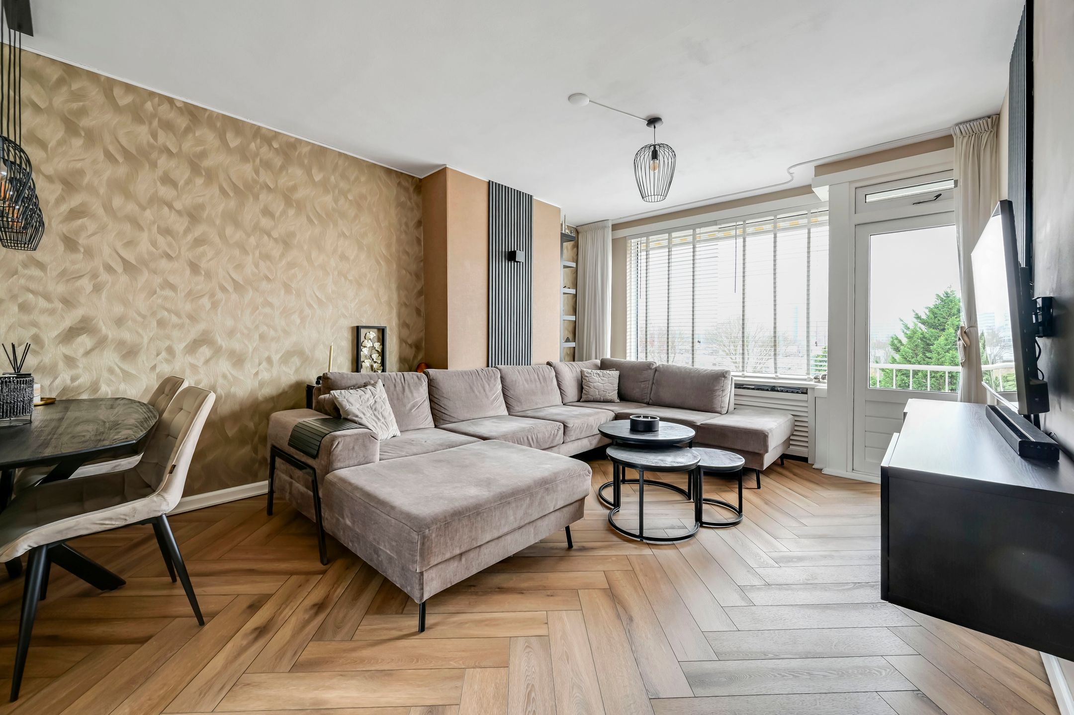 Foto 9 van van Benthuysenlaan 25