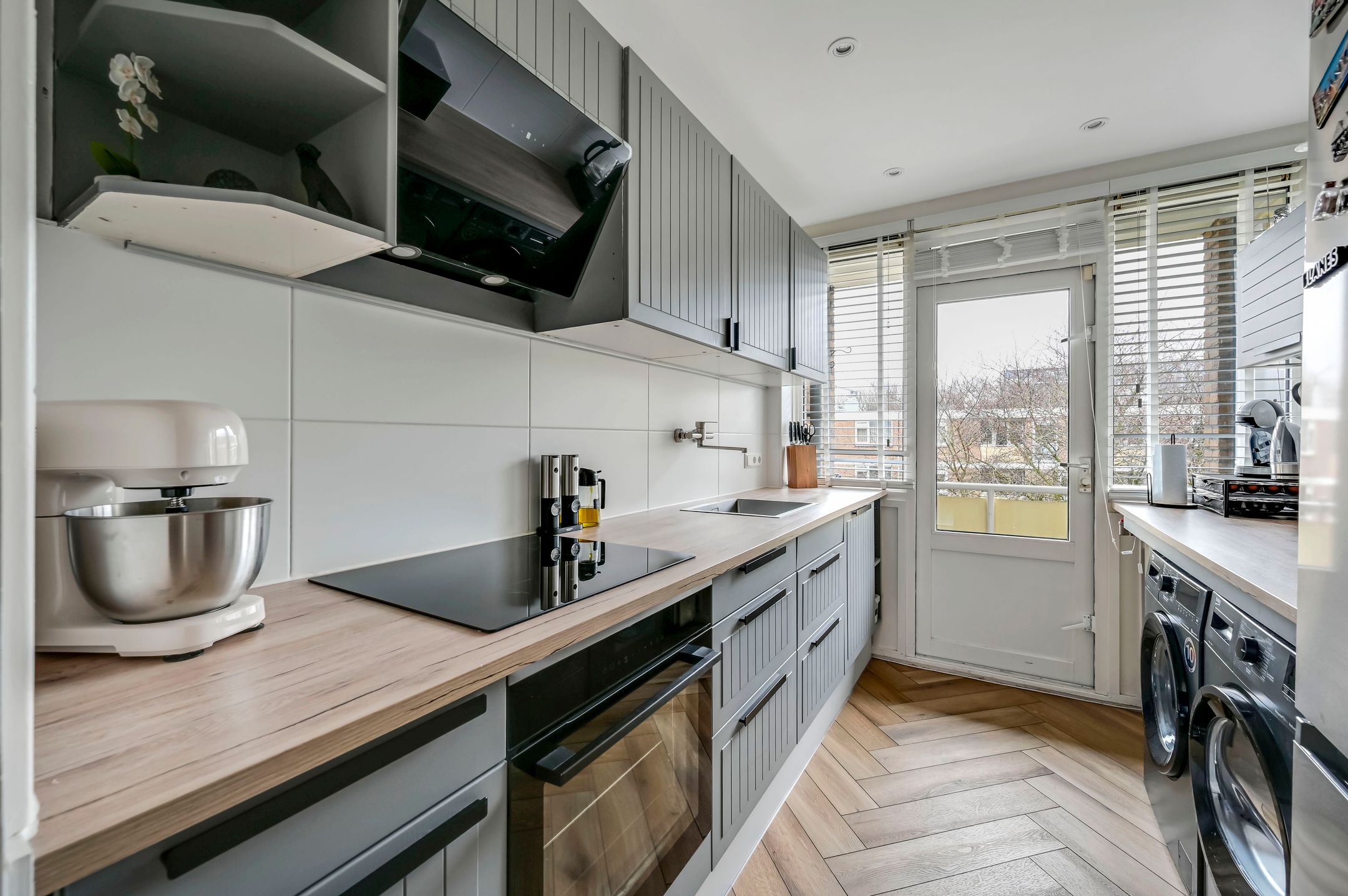 Foto 3 van van Benthuysenlaan 25