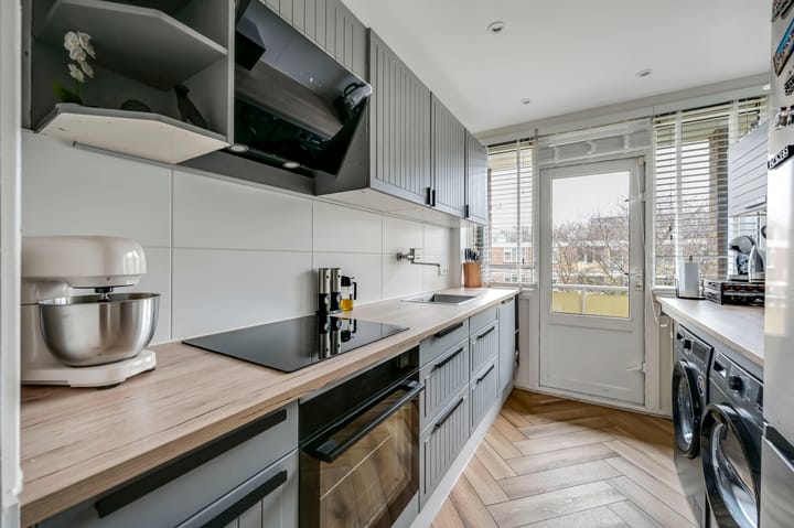 Foto 3 van van Benthuysenlaan 25