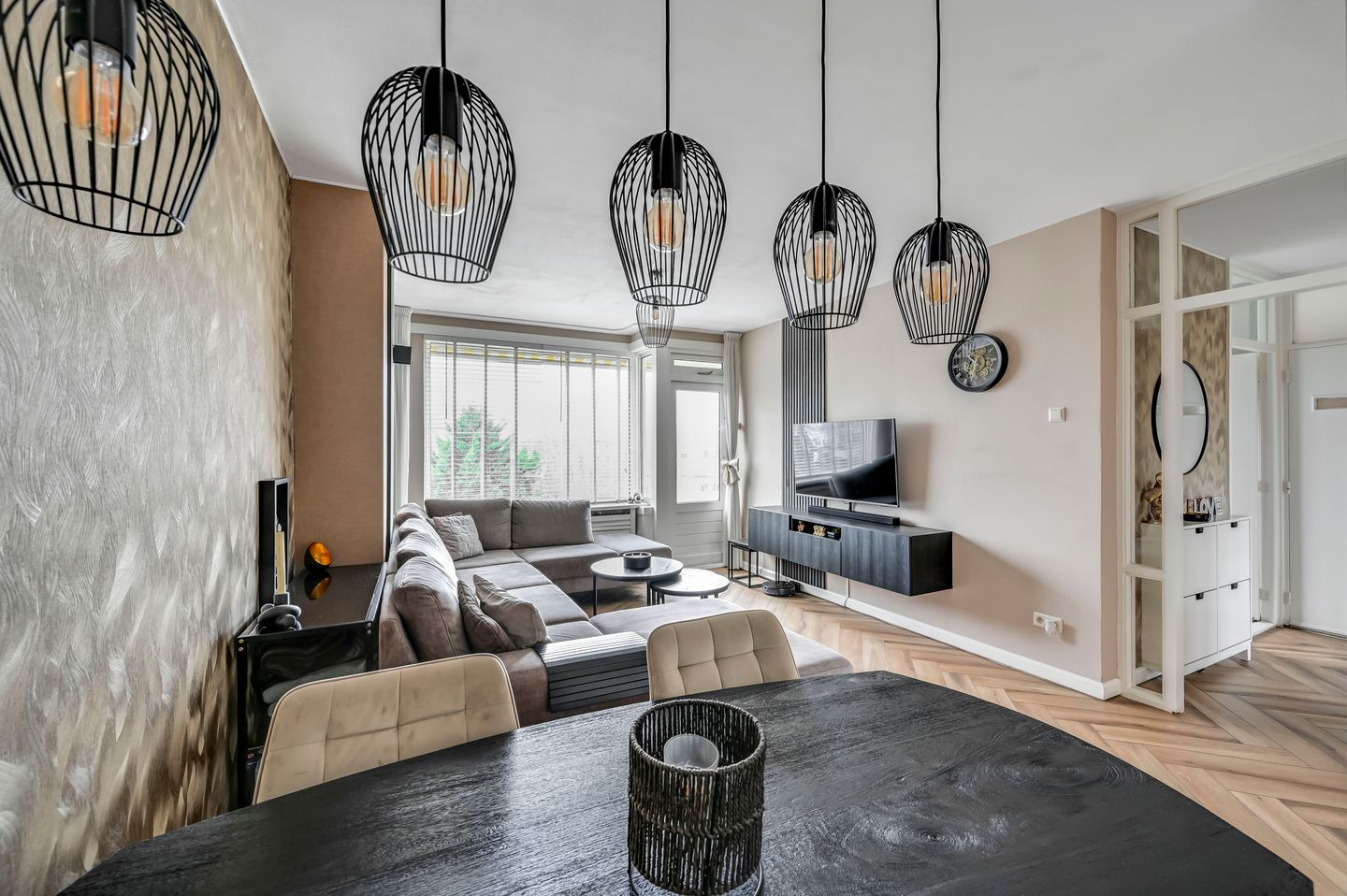 Foto 10 van van Benthuysenlaan 25