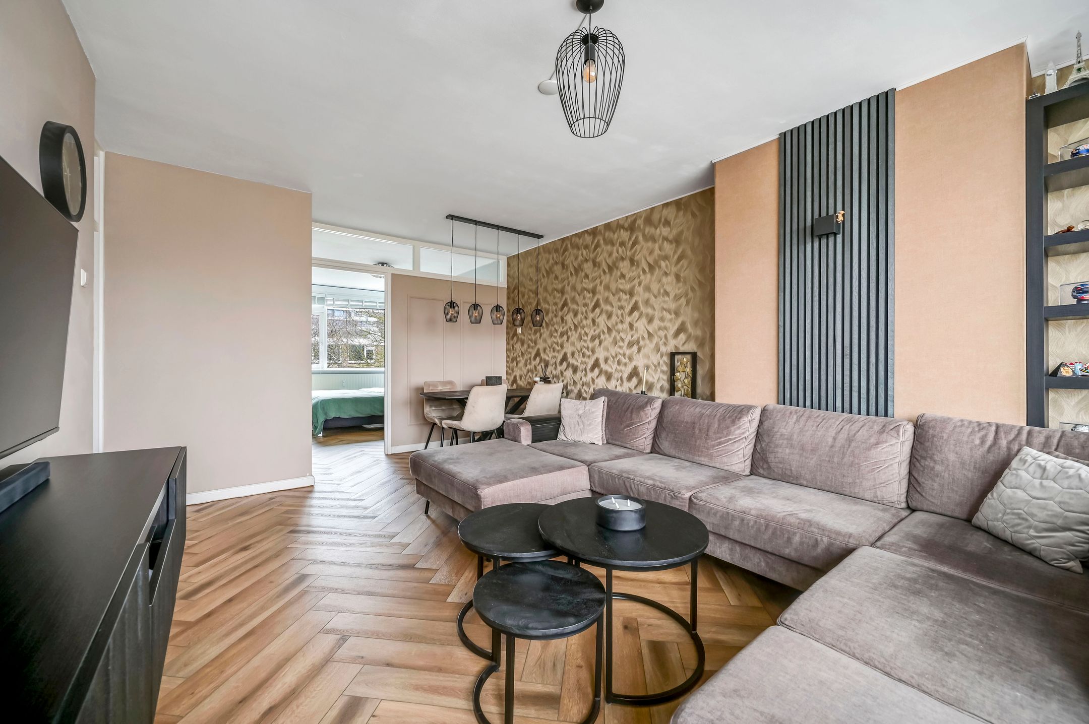 Foto 12 van van Benthuysenlaan 25