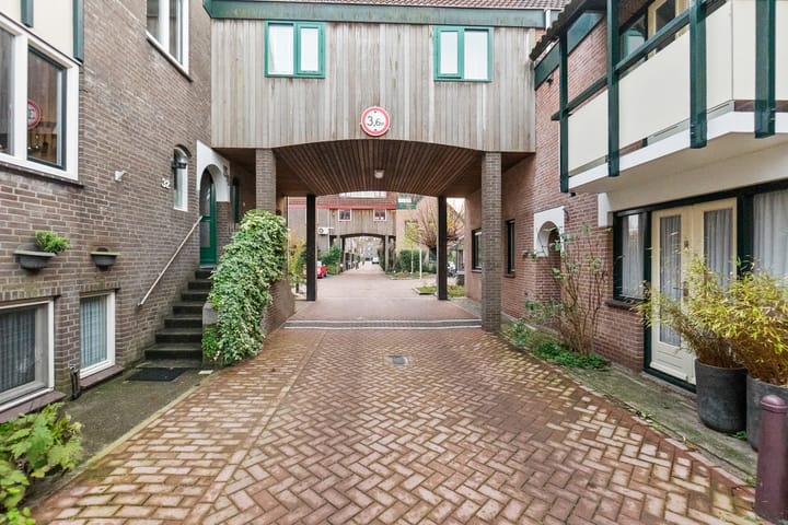 Foto 3 van Nimfkruidvaart 15