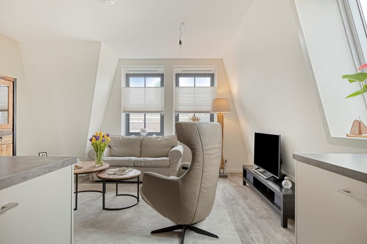 Foto 7 van Raadhuisplein 5-E