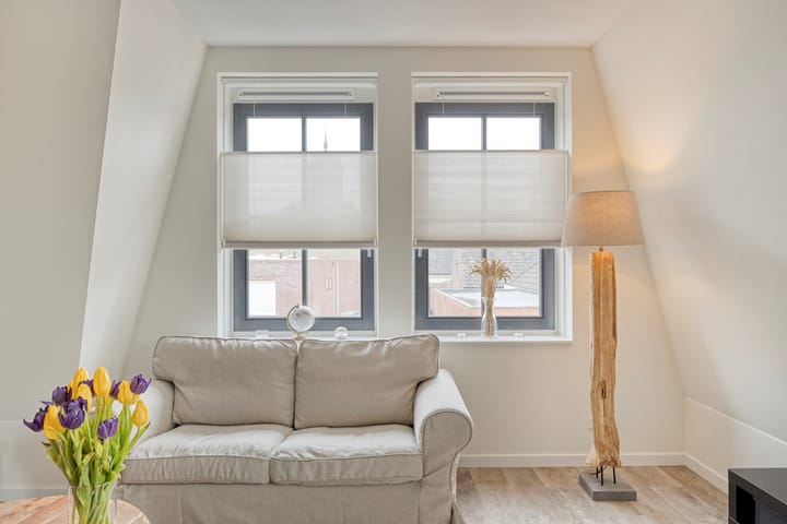 Foto 10 van Raadhuisplein 5-E