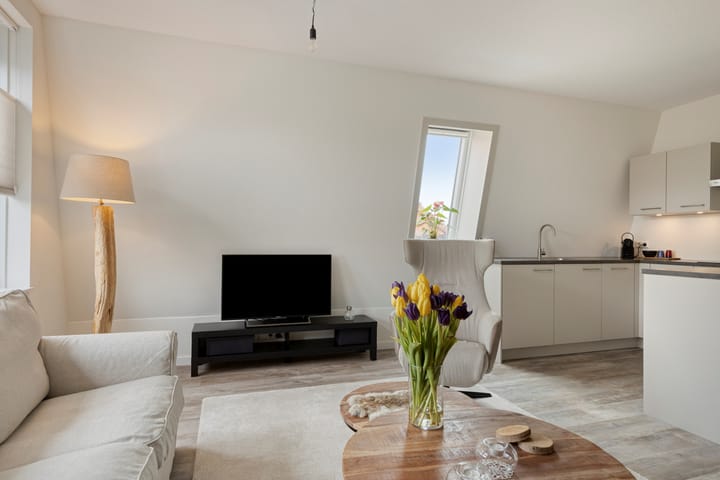 Foto 15 van Raadhuisplein 5-E