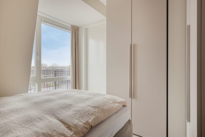 Foto 21 van Raadhuisplein 5-E