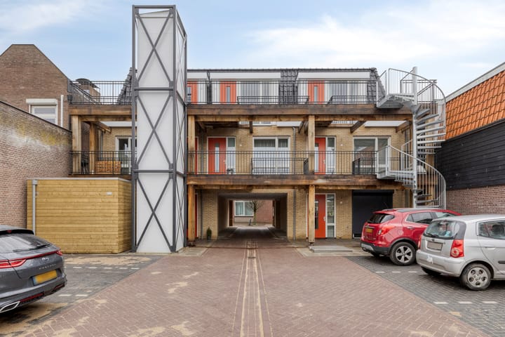 Foto 29 van Raadhuisplein 5-E