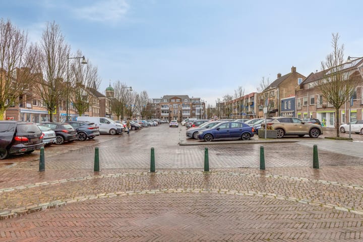 Foto 38 van Raadhuisplein 5-E