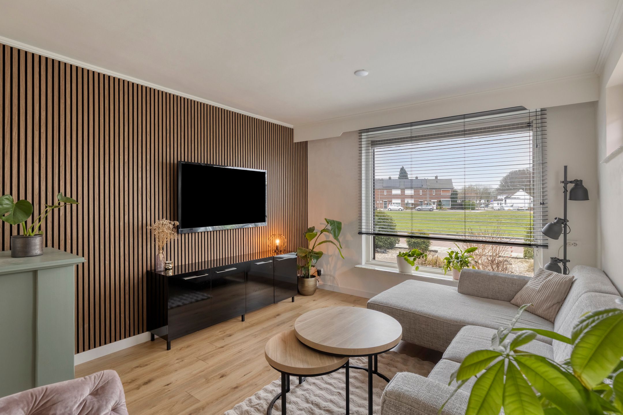 Foto 15 van Anna van Saksenstraat 8