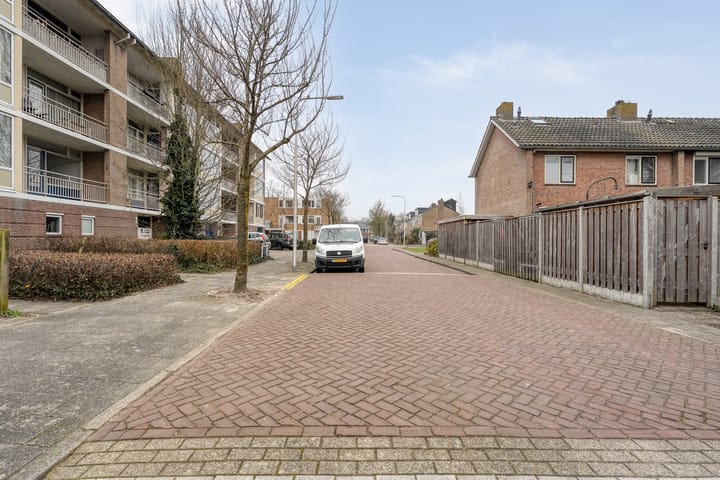 Foto 34 van Scarlattistraat 60