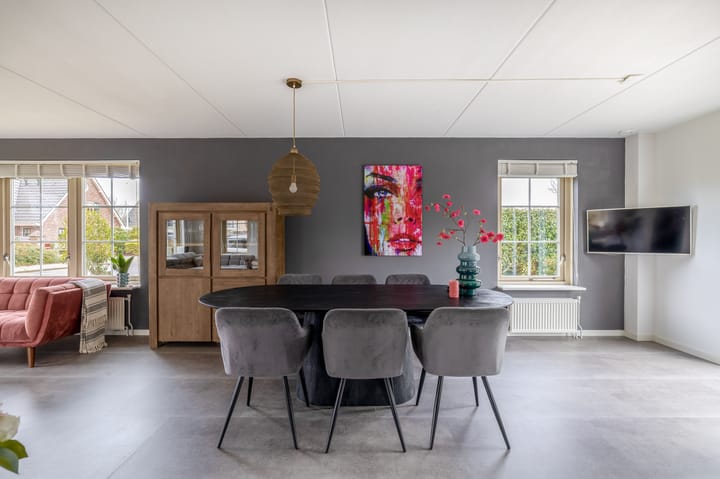 Photo 7 of Malzwin 2305