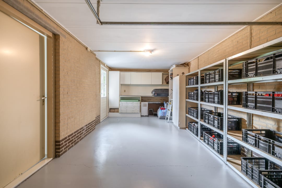 Photo 11 of Malzwin 2305