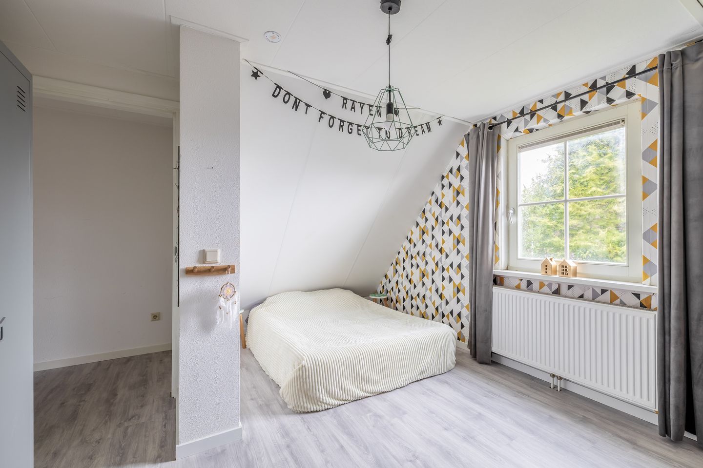 Photo 19 of Malzwin 2305