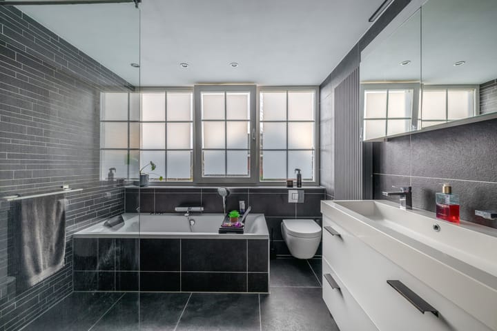 Photo 21 of Malzwin 2305