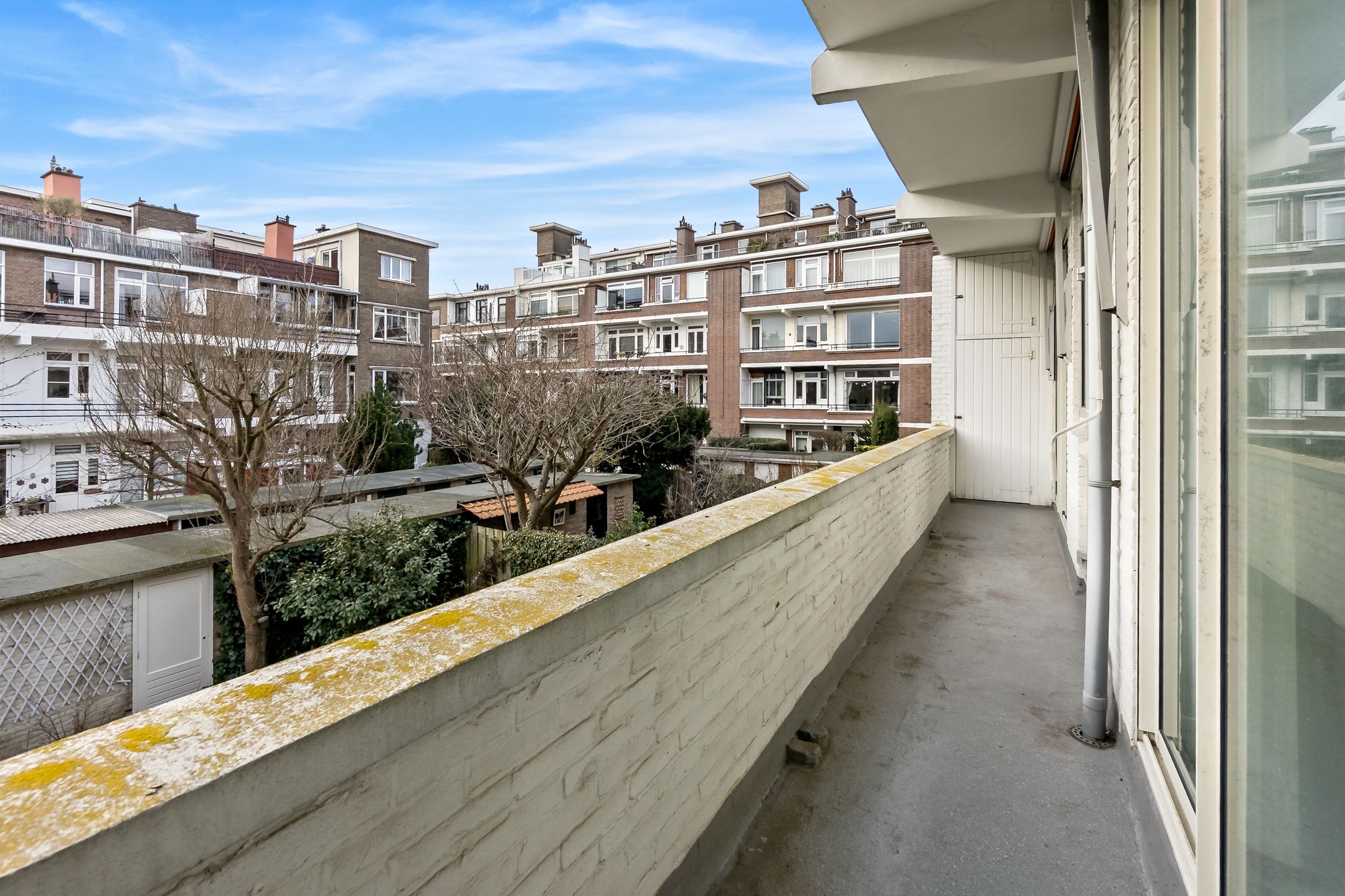 Foto 12 van Pinksterbloemplein 46