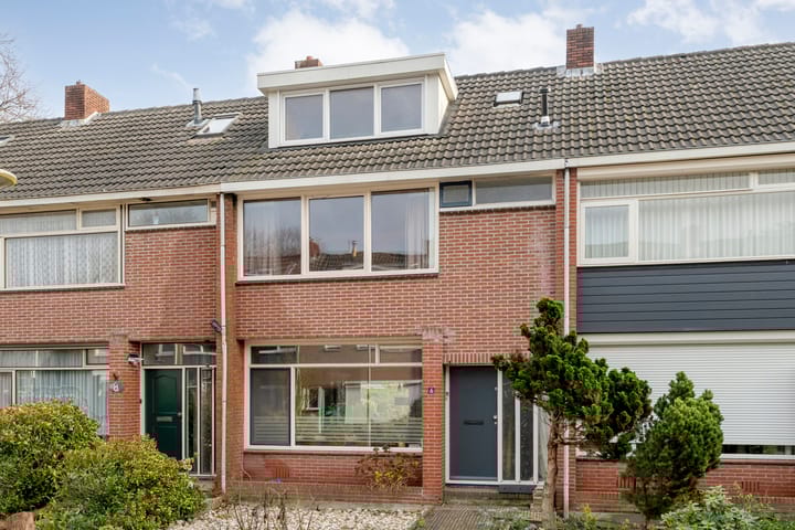 Photo 2 of Waalstraat 6