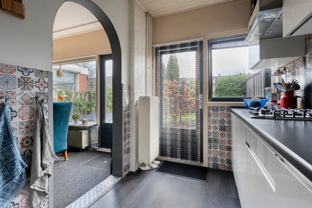 Photo 11 of Waalstraat 6