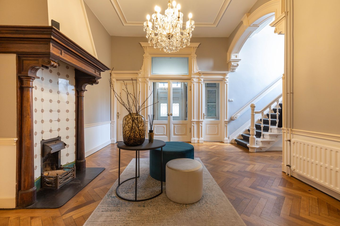 View photo 5 of Hofstraat 79