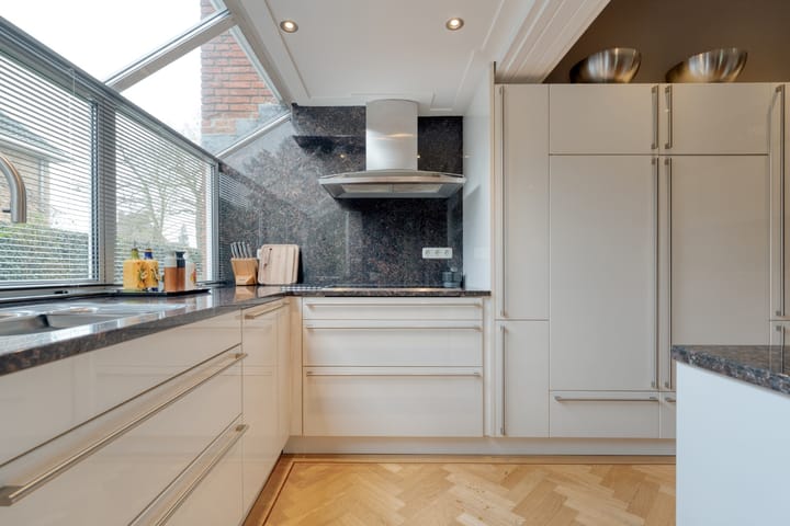 Foto 32 van Stationsweg 6