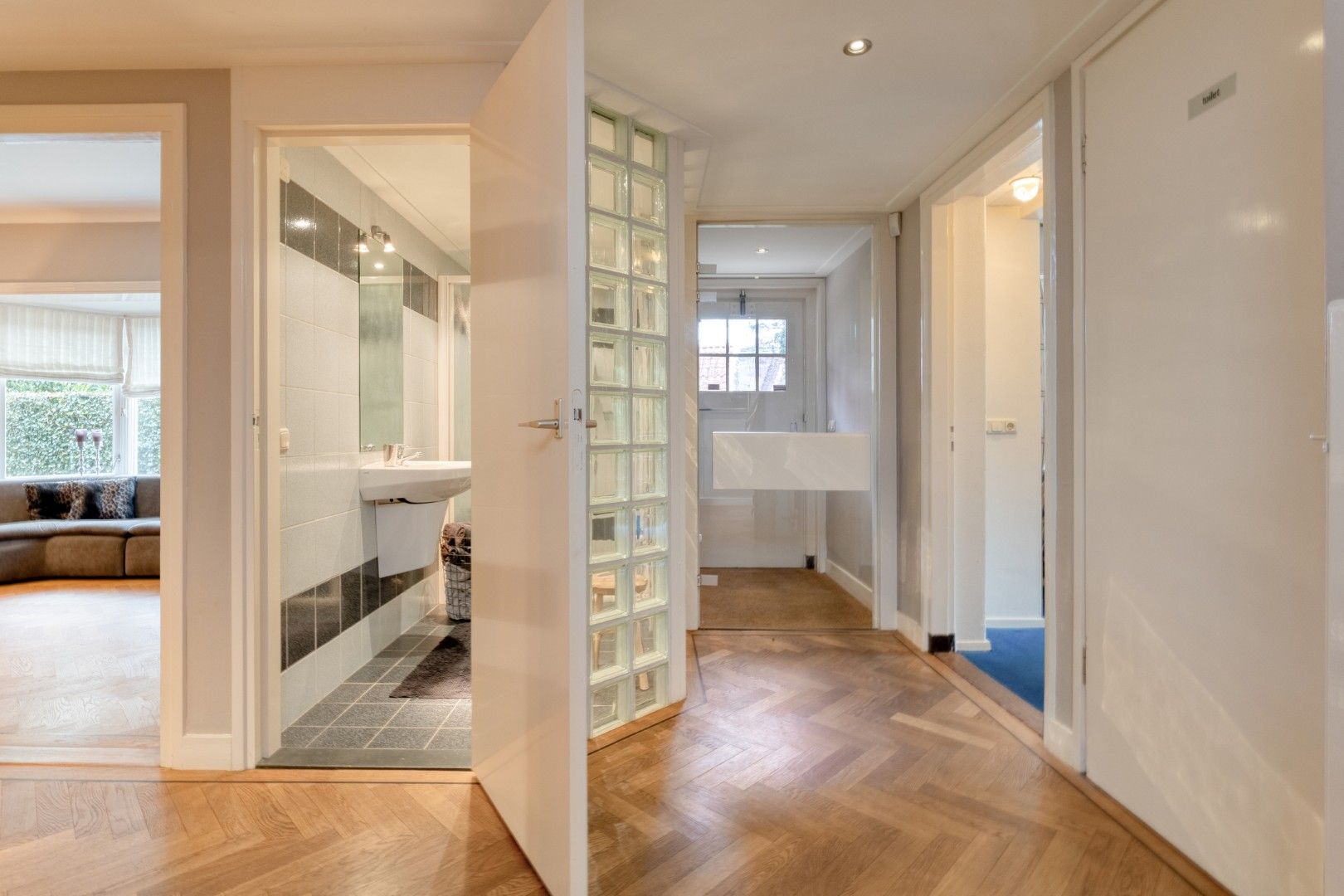 Foto 54 van Stationsweg 6