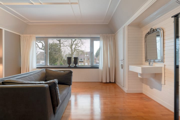 Foto 80 van Stationsweg 6