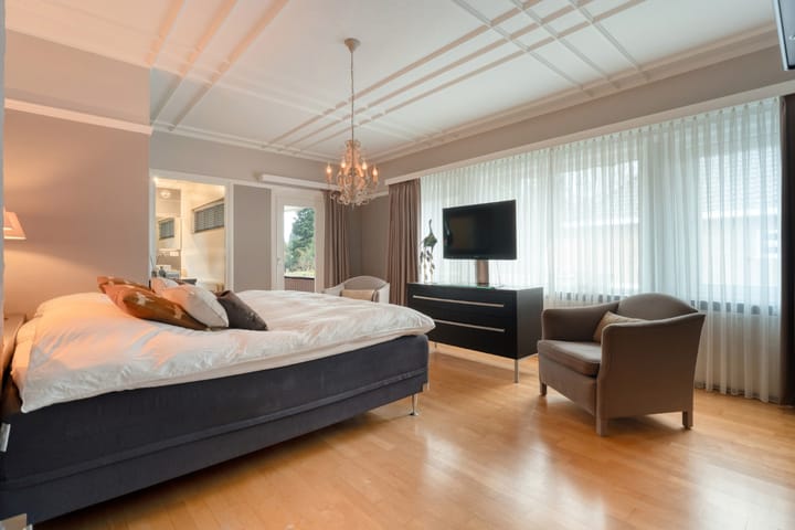 Foto 83 van Stationsweg 6