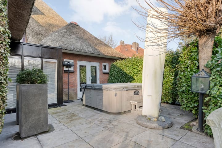 Foto 124 van Stationsweg 6