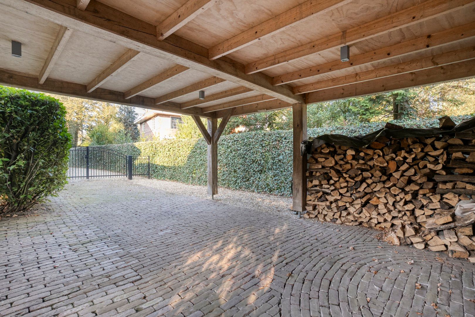 Foto 132 van Stationsweg 6