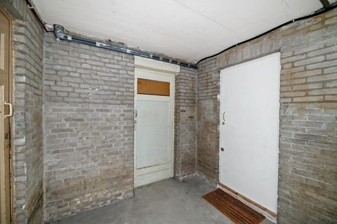 Photo 26 of Willem Schürmannstraat 19-B