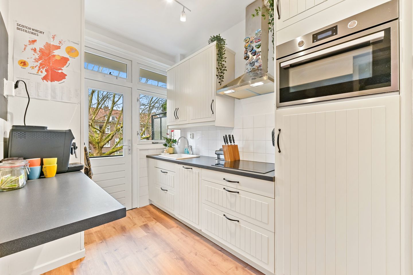 Photo 4 of Willem Schürmannstraat 19-B