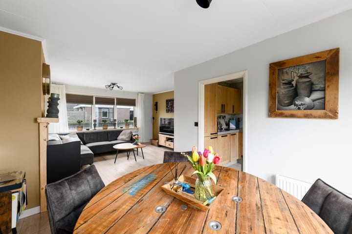 Foto 9 van Meester Baasstraat 16