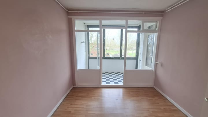 Photo 9 of Troelstraweg 38