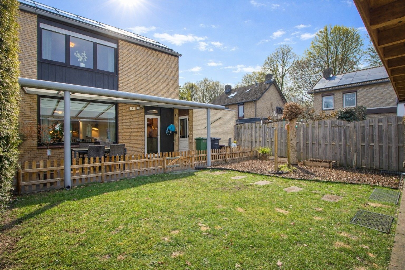 Foto 27 van Moerbeilaan 18