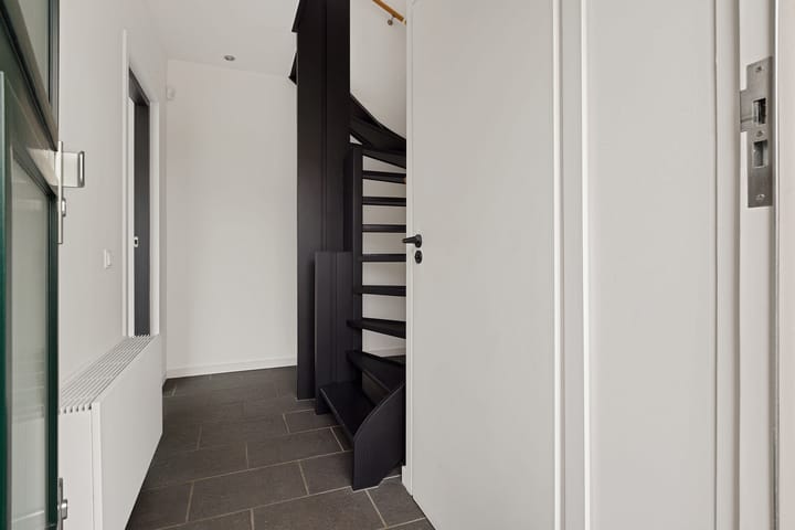 Photo 4 of Welleweg 3