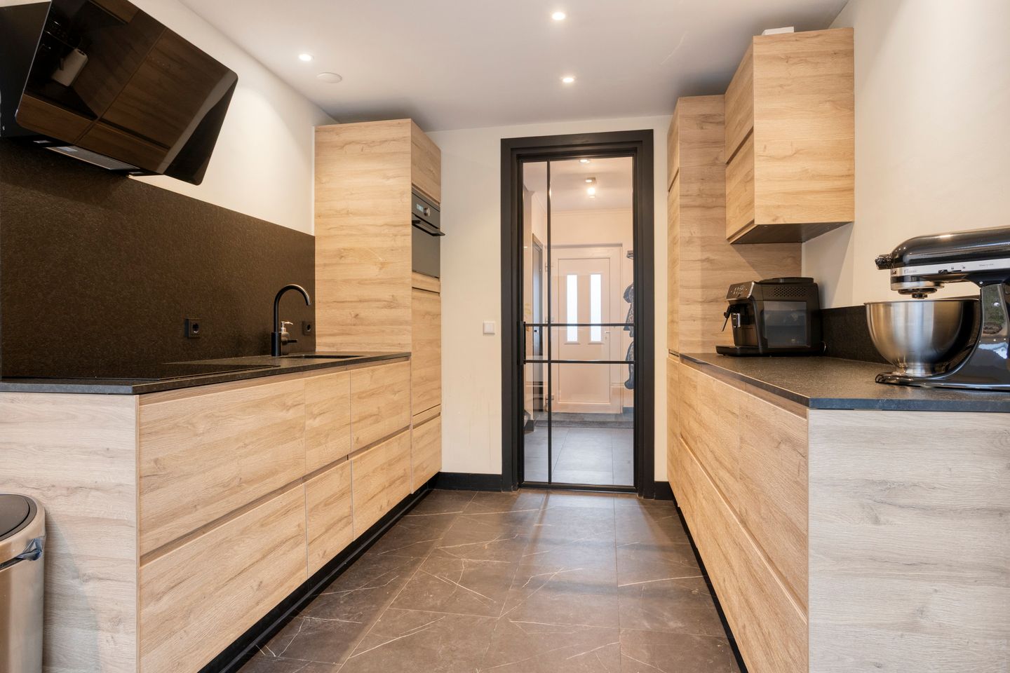 Foto 10 van Burgemeester Eekhoutstraat 45