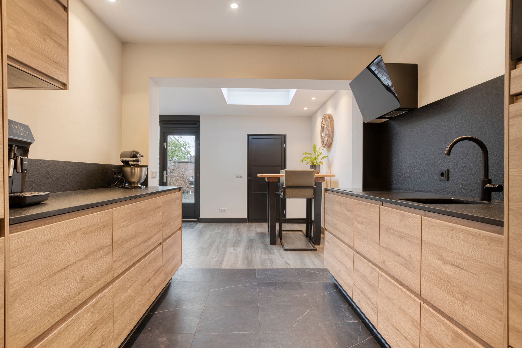 Foto 12 van Burgemeester Eekhoutstraat 45