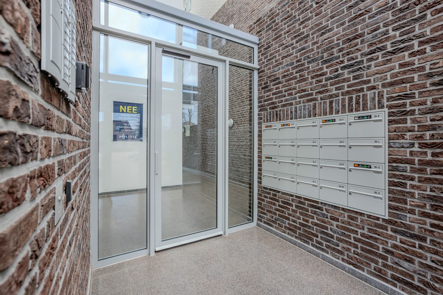 Foto 35 van Burg.Backxlaan 36-S