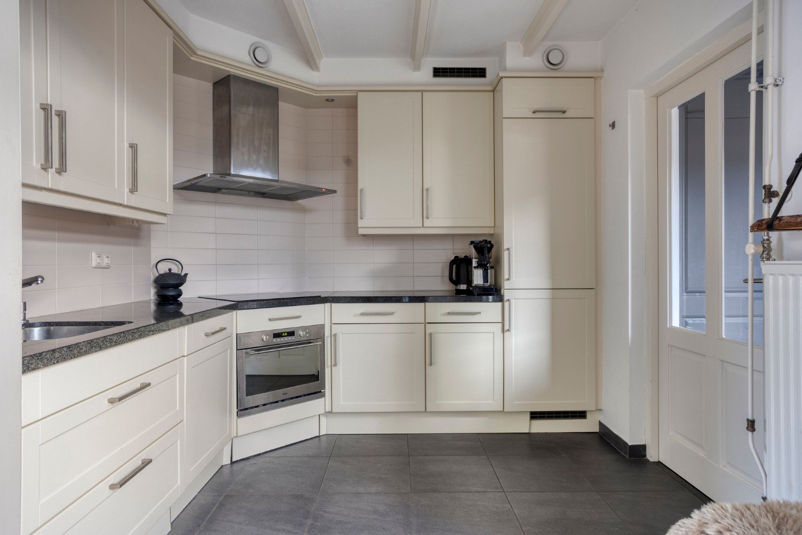 Foto 18 van Bumastraat 6