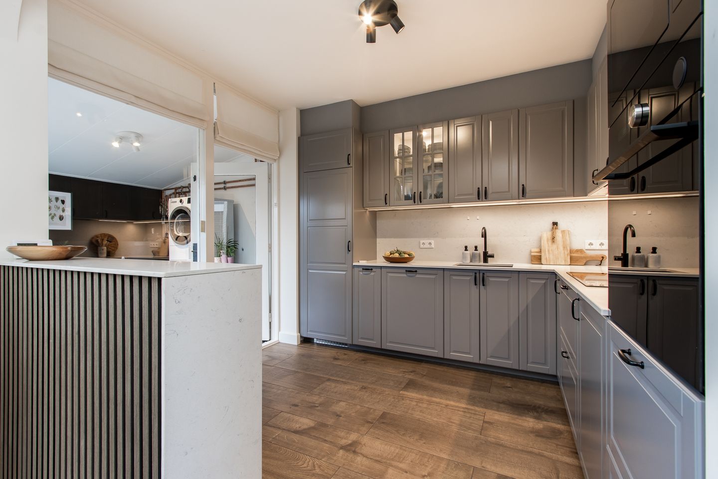 Foto 5 van Parallelweg 54