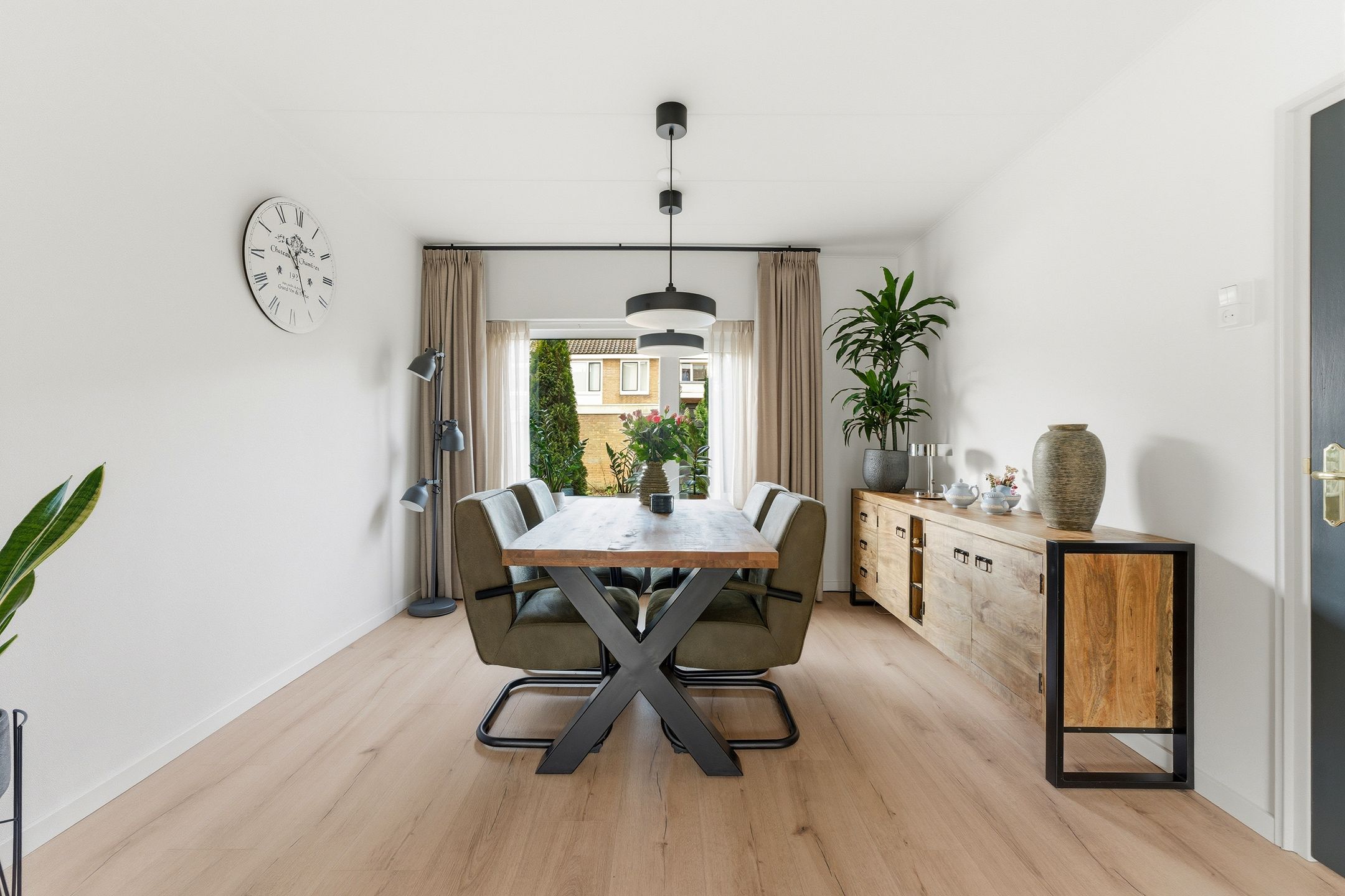 Foto 12 van Resedastraat 34