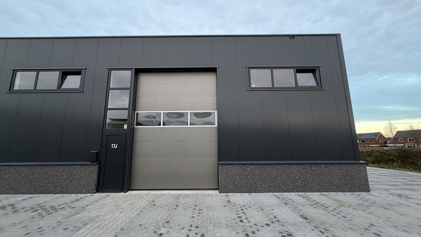 View photo 4 of Groethofstraat 17-J