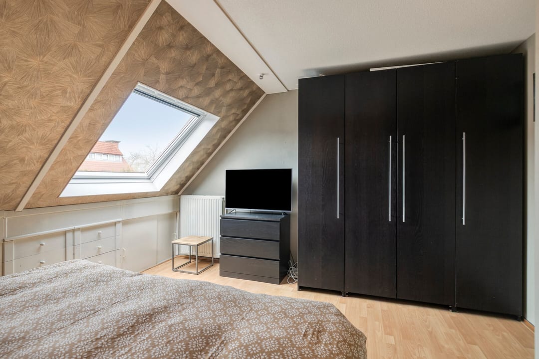 Foto 16 van Versteegstraat 18