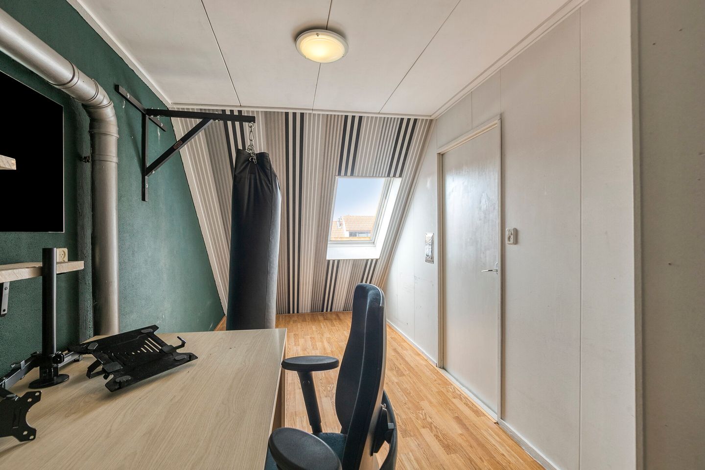 Foto 25 van Versteegstraat 18