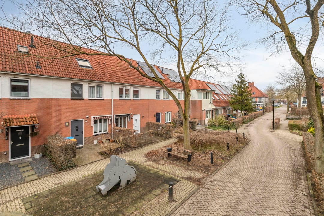 Foto 32 van Versteegstraat 18